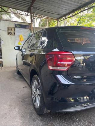 VOLKSWAGEN POLO 1.0 200 TSI COMFORTLINE AUTOMÁTICO